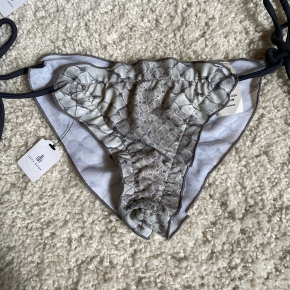 Animal Print Cheeky Scrunch butt Bikini Size Medium NWT - Picture 6 of 11
